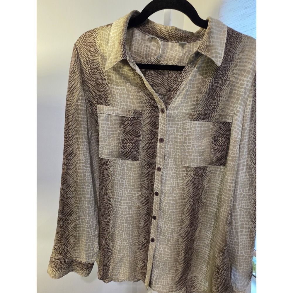 Valerie Stevens Snake Croc Print Tan White Button Front Shirt Top Size L Office